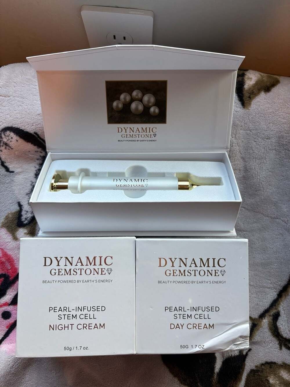 Dynamic Gemstone Pearl Infused Stem Cell